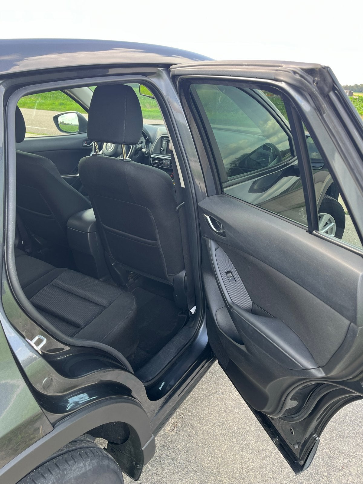 Foto 10 van Mazda CX-5 2.0 121KW 2WD 2013 Grijs