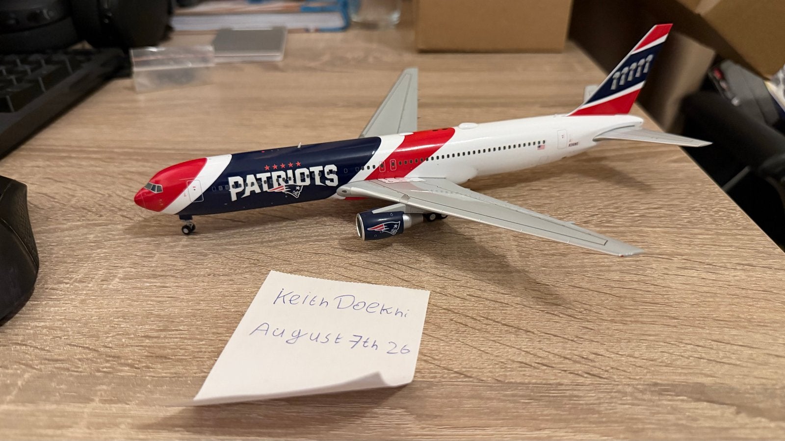New Englans Patriots Boeing 767-300 1:200 JC Wings (PX2193), Overige merken, 1:144 tot 1:200, Verzenden, Zo goed als nieuw