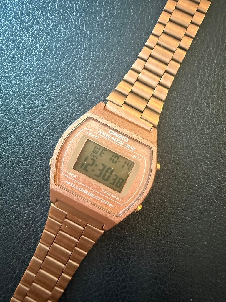 Casio Vintage B640WC-5A Rose Gold Unisex Watch, Ophalen of Verzenden, Zo goed als nieuw, CASIO, Roze