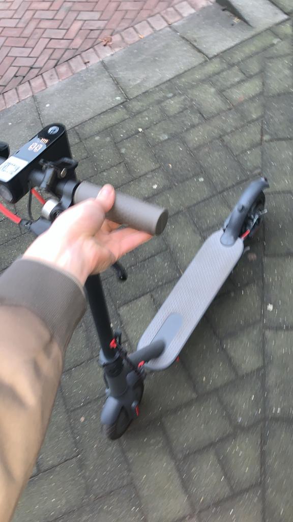 Elektrische Step QMwheel 35 km p/u ophalen Rotterdam-Zuid, Ophalen, Zo goed als nieuw, Elektrische step (E-scooter)