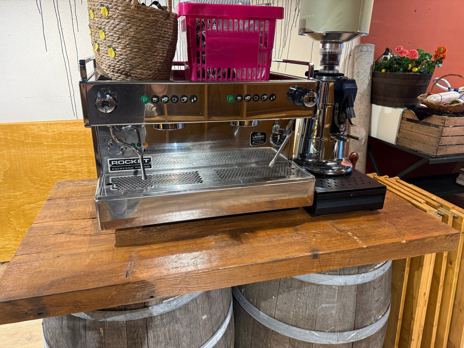 Rocket Espressomachine 2-groeps - Goed onderhouden, Stoompijpje, Gebruikt, Espresso apparaat, 10 kopjes of meer