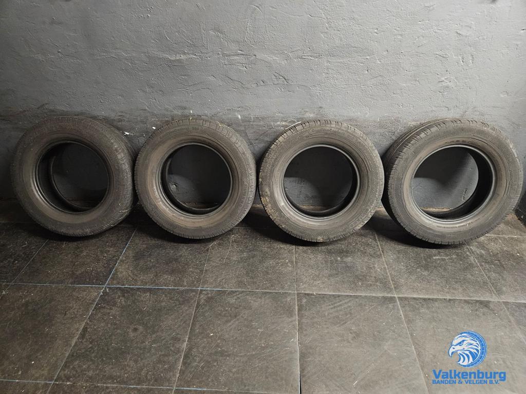 6-7mm! Zomerbanden 235/65R16C Continental ContiVanContact, Gebruikt, -, Ophalen of Verzenden, 235 mm