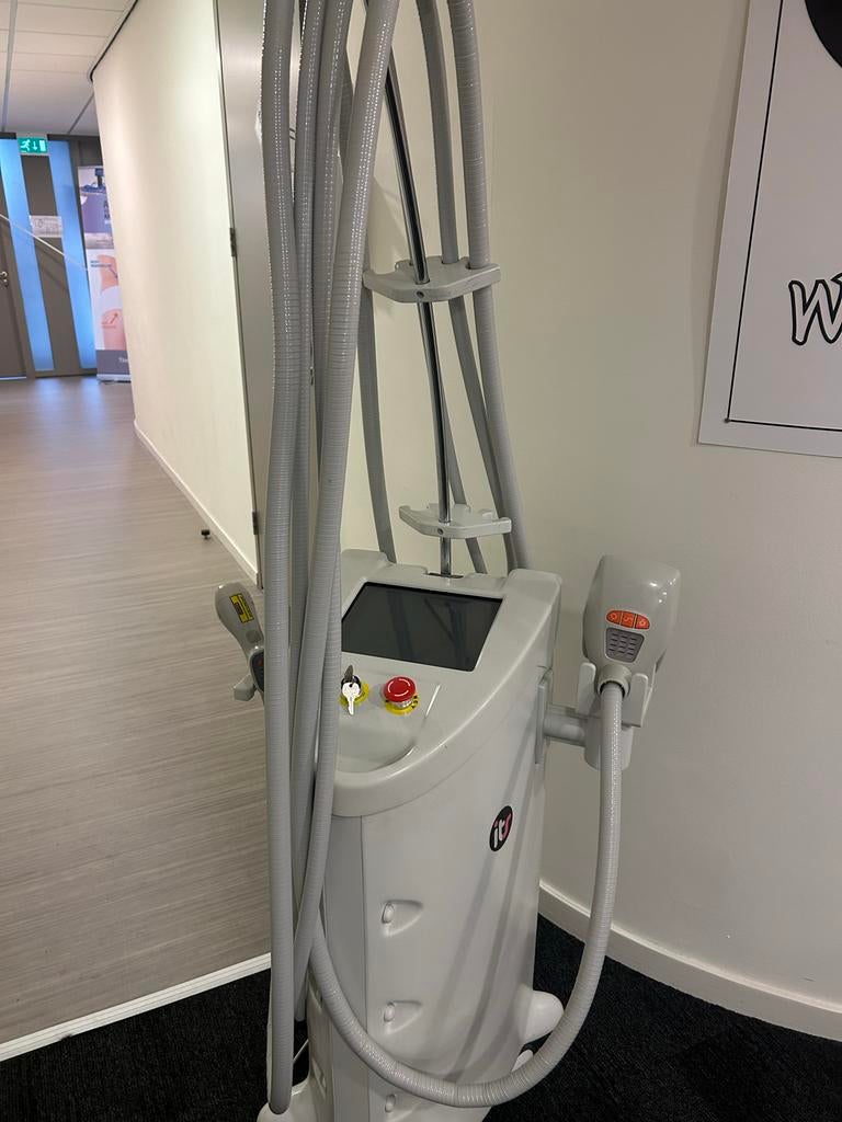 Vela Shape Afslank-, Cellulitis- & Huidverstrakkingapparaat, Ophalen, Zo goed als nieuw, Overige typen