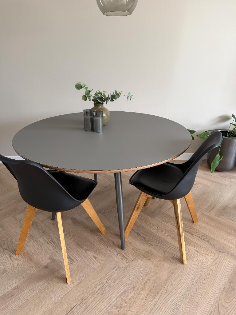 2 zwarte kuipstoeltjes, Huis en Inrichting, Stoelen, Gebruikt, Twee, Zwart, Modern