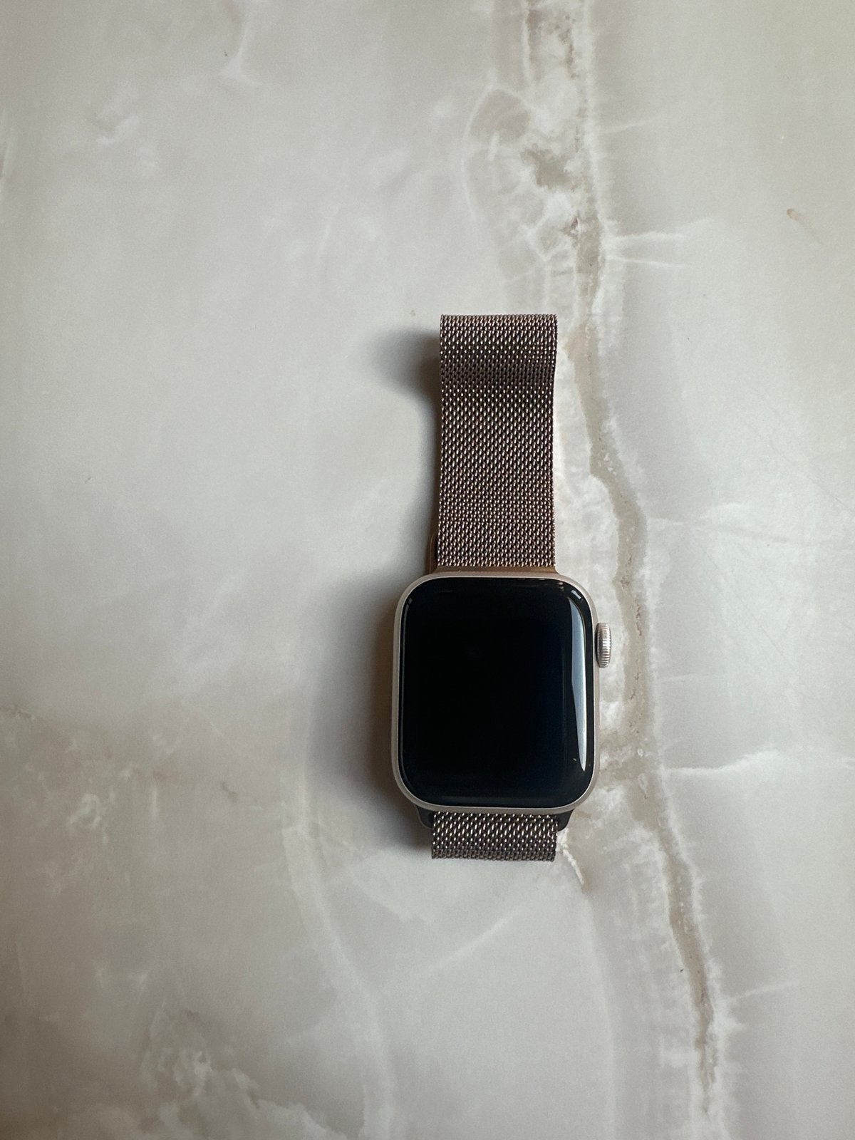 Apple Watch SE (GPS) 40mm Sterrenlicht Aluminium Goudkleurig, Afstand, IOS, Ophalen of Verzenden, Zo goed als nieuw