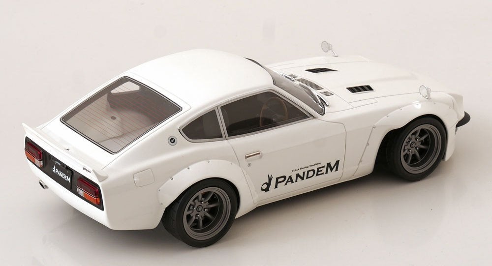 OttoMobile 1:18 Nissan Fairlady 240 Z PANDEM 2015 wit, OttOMobile, Nieuw, Ophalen of Verzenden, -