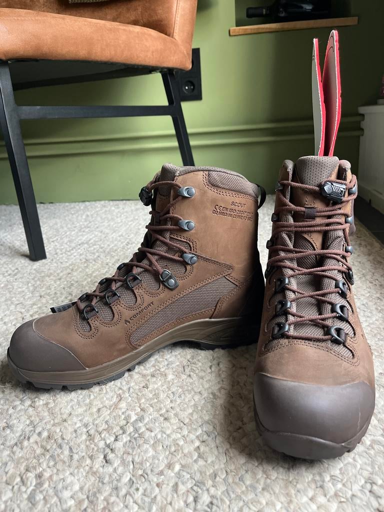 Gloednieuw Haix bergschoen, maat 45 (UK 10.5), Ophalen of Verzenden, Nieuw, Schoenen