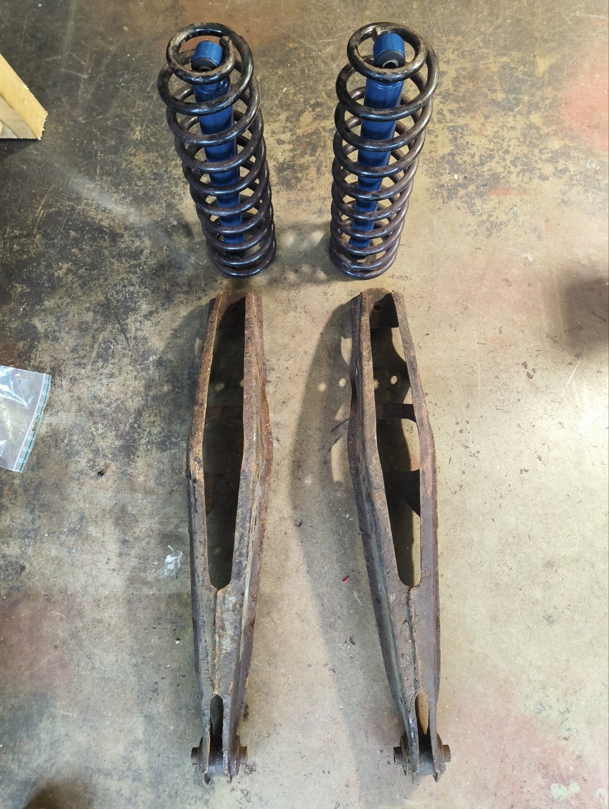 Volvo 240 Draagarmen, Schokdempers & Heavy Duty Veren, Ophalen, Gebruikt, Volvo