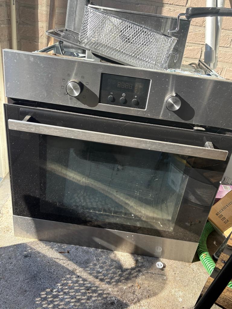 Inbouw oven - Zilverkleurig - Goede staat, Witgoed en Apparatuur, Ovens, Oven, Ophalen of Verzenden, Inbouw, 55 tot 60 cm