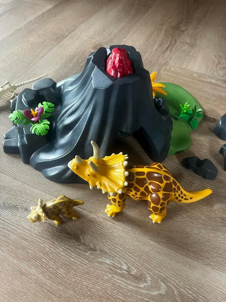 Playmobil 4170 Vulkaan met Triceratops en onderzoekers, Ophalen of Verzenden