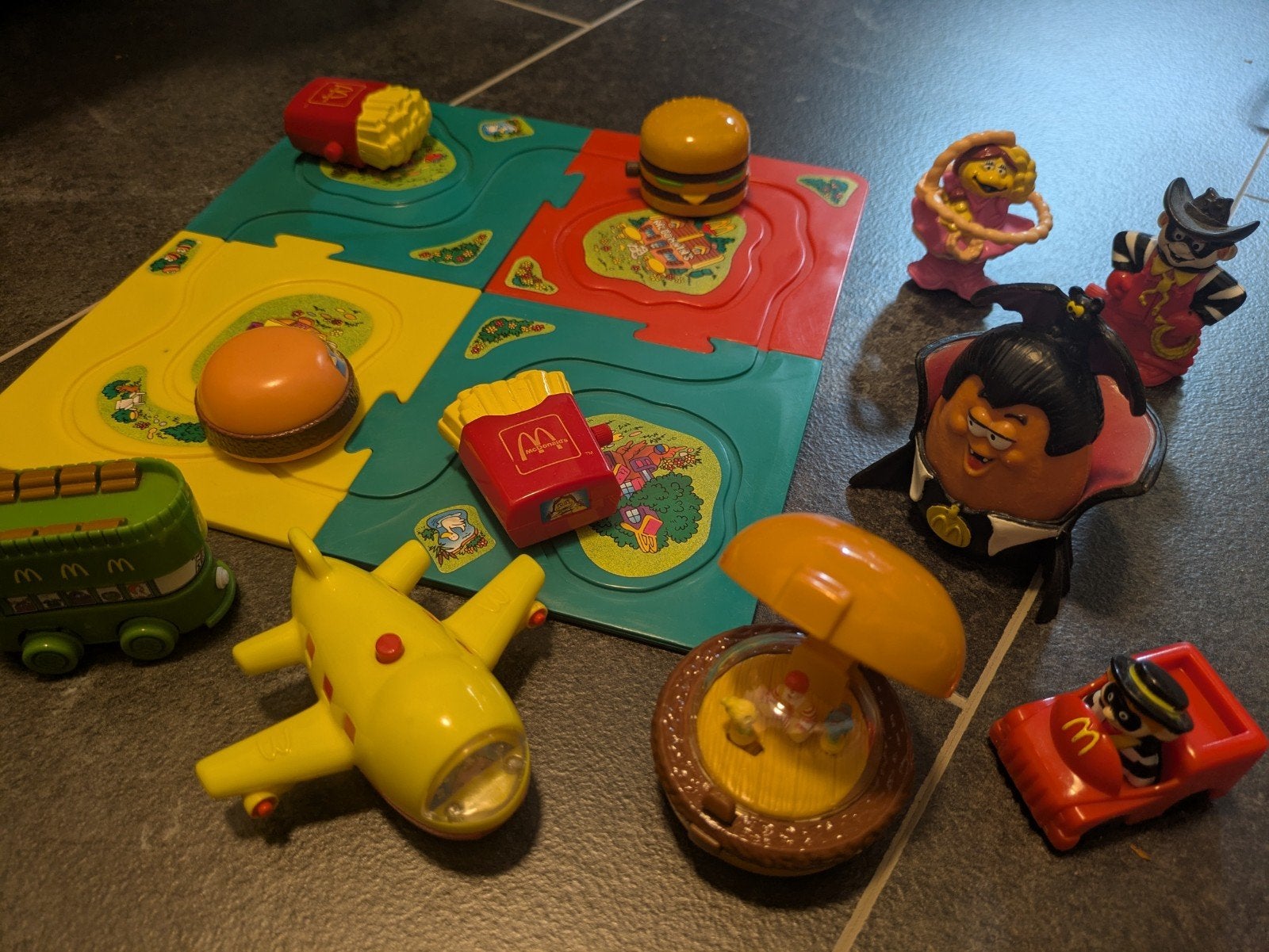 McDonald's Happy Meal Collectibles Jaren '90, Ophalen of Verzenden, Gebruikt