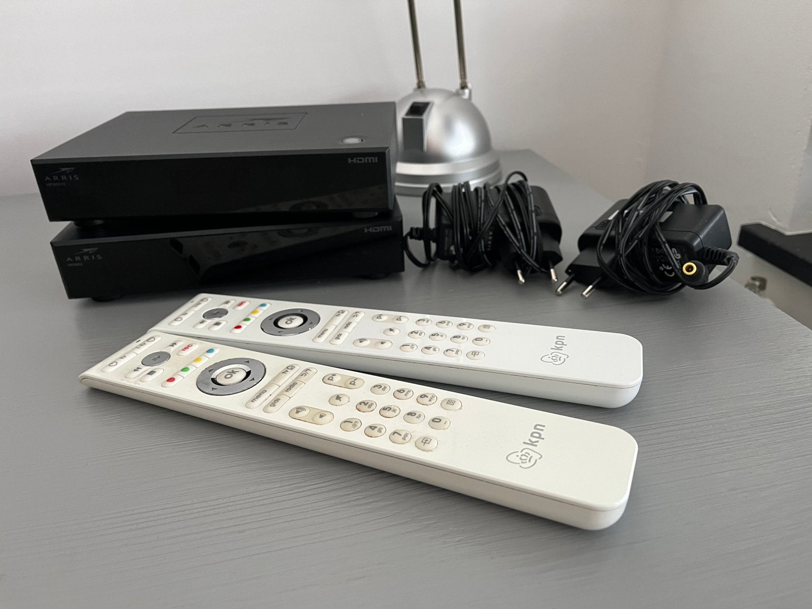 2X Arris VIP2952 V2 van KPN, Ophalen of Verzenden, Zo goed als nieuw