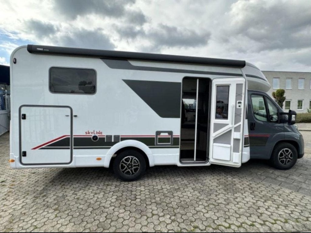 Bürstner Lyseo Skyline 726 G 140 PK AUTOMAAT AANBIE, Automaat, Ringverwarming, Fiat, Bedrijf