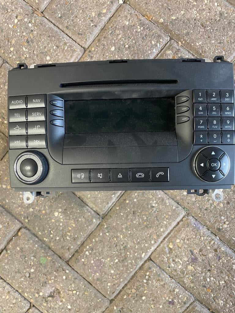 Mercedes-Benz Audio 20 CD Radio Navigatie BE 6088, Ophalen of Verzenden, Gebruikt