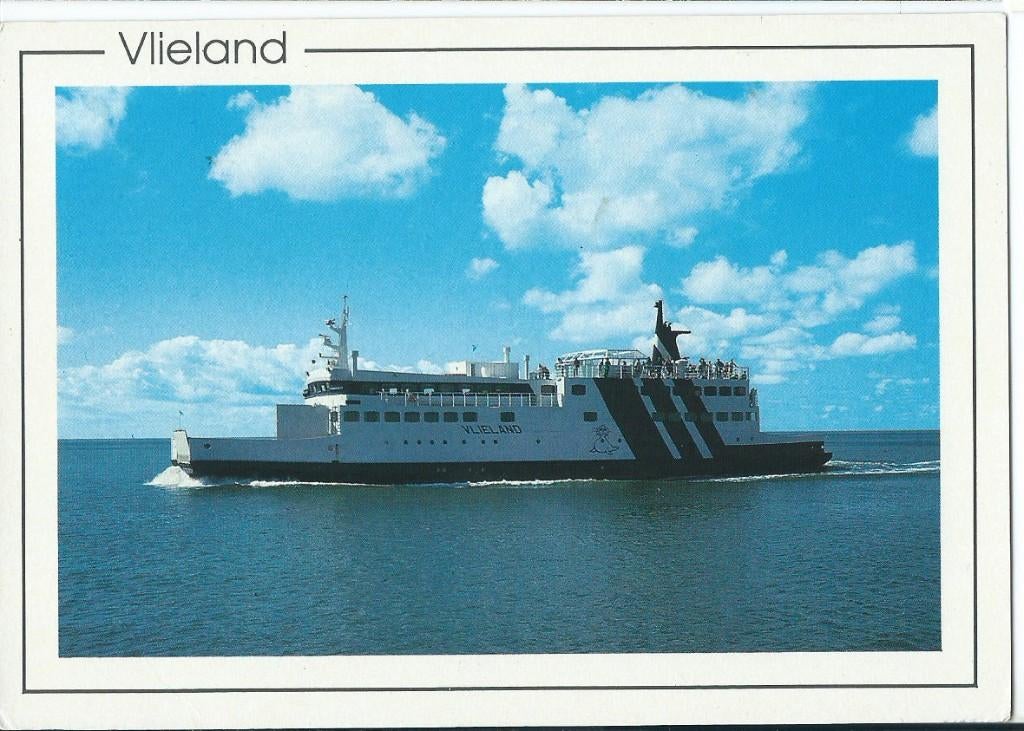 Ansichtkaart Vlieland (robbenboot?), Verzamelen, Ophalen of Verzenden, 1980 tot heden, Gelopen, Waddeneilanden