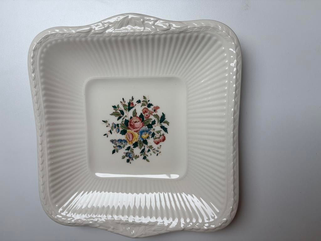 Wedgwood Conway gebakschaal, Antiek en Kunst, Ophalen of Verzenden