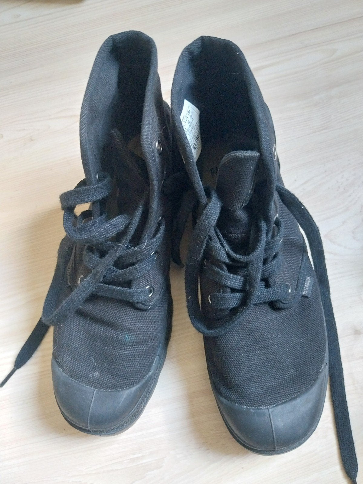 Palladium 41 zwart, Ophalen of Verzenden, Zo goed als nieuw, Zwart