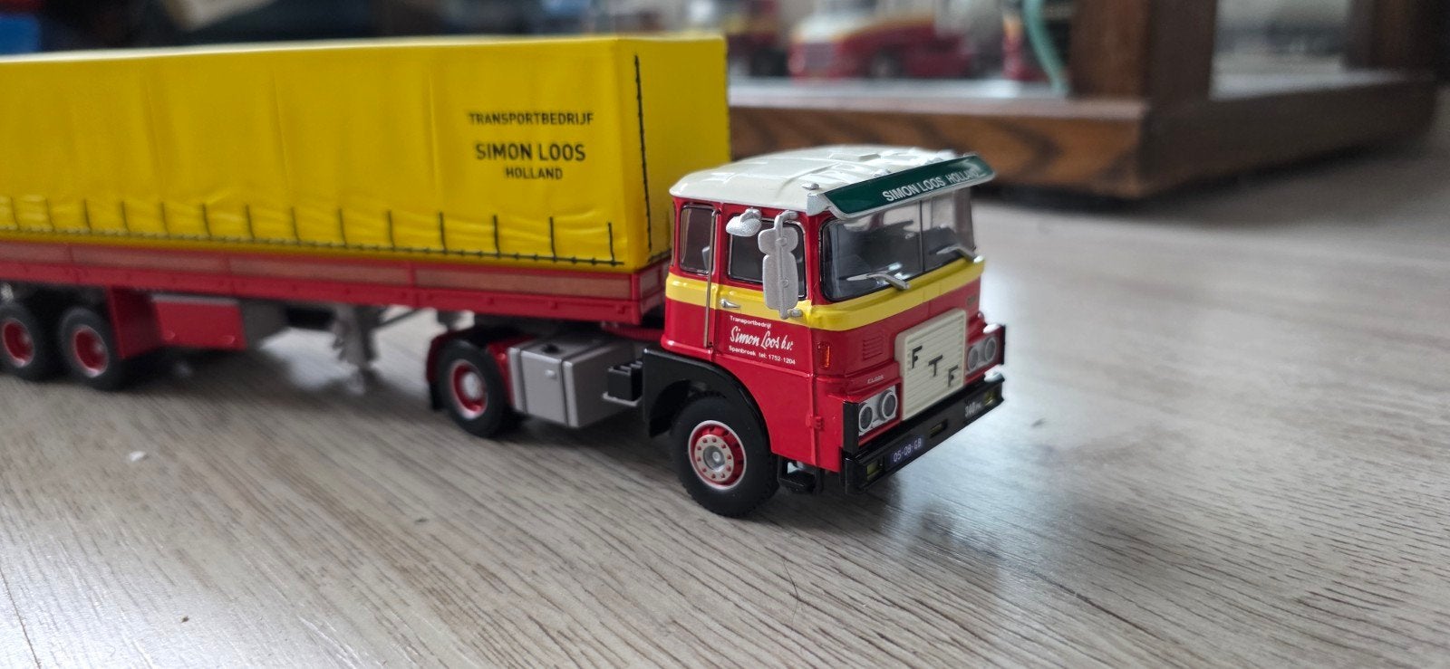 Tekno 1:50 Scania FTF Simon Loos - ZGAN met doos, Ophalen of Verzenden, Zo goed als nieuw, Bus of Vrachtwagen, Tekno