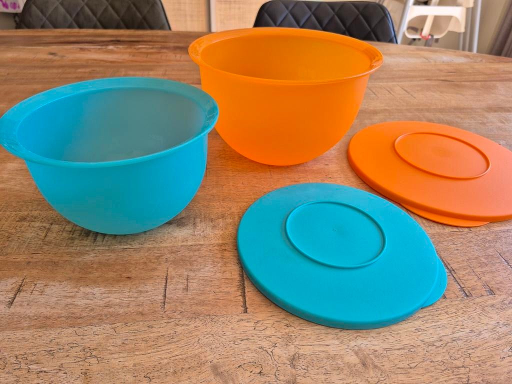 Tupperware schalen set: blauw 1.3L & oranje 2.5L, Ophalen of Verzenden, Zo goed als nieuw, Blauw, Schaal