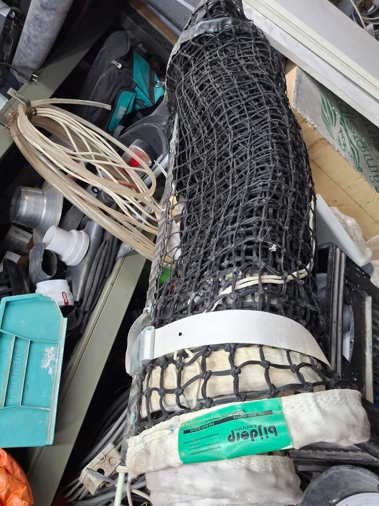 Profesioneel tennis net, Ophalen