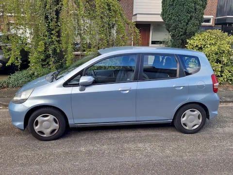 Honda Jazz Automaat Nieuwe APK, Auto's, Honda, 83 pk, 40 €/maand, 4 cilinders, Blauw