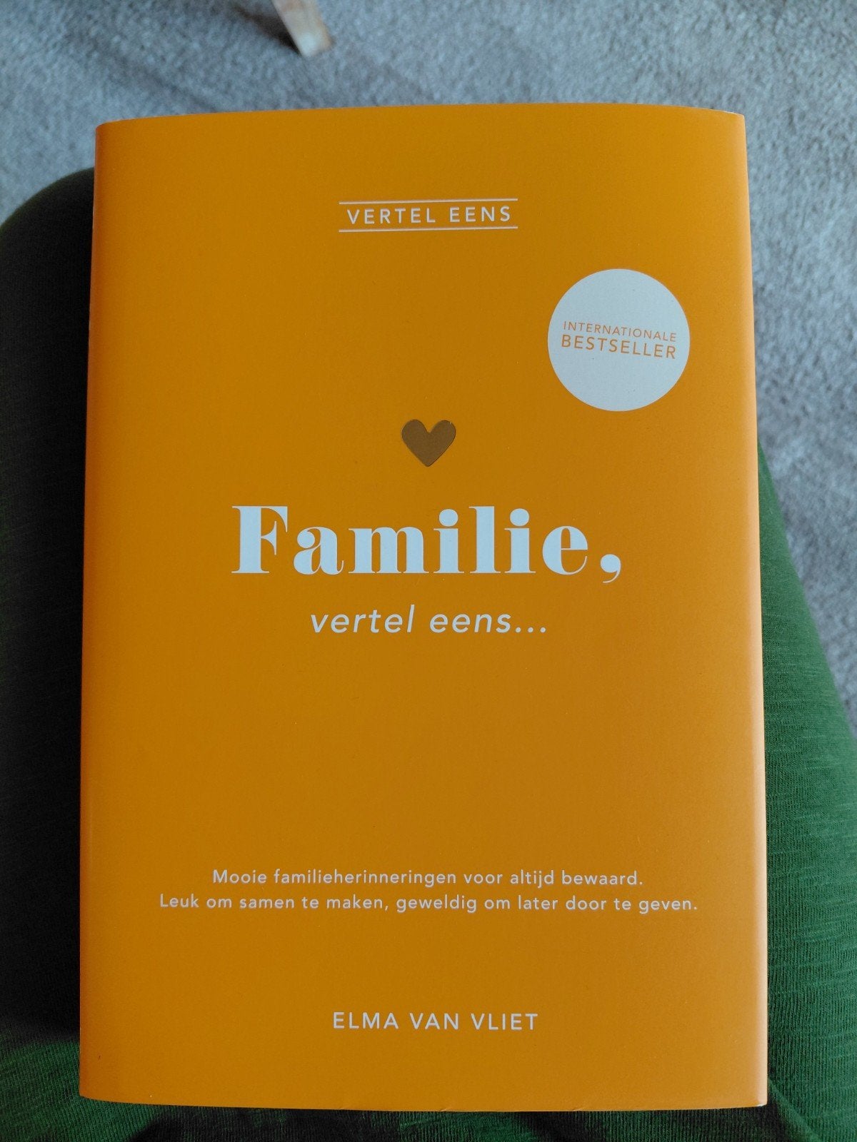 Elma van Vliet - Familie, vertel eens, Boeken, Ophalen, Zo goed als nieuw, Elma van Vliet