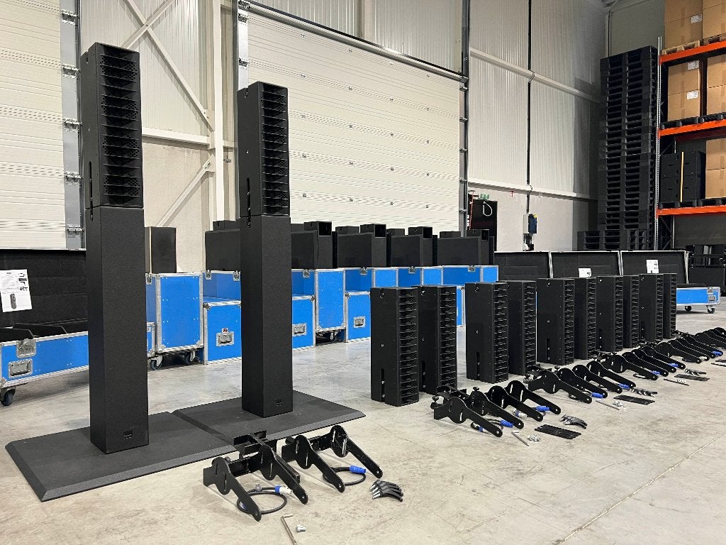 2x Seeburg Acoustic Line Powered GL16 dp 1000 + stands, Audio, Tv en Foto, Gebruikt, Speakerset, Ophalen of Verzenden, 150 watt of meer
