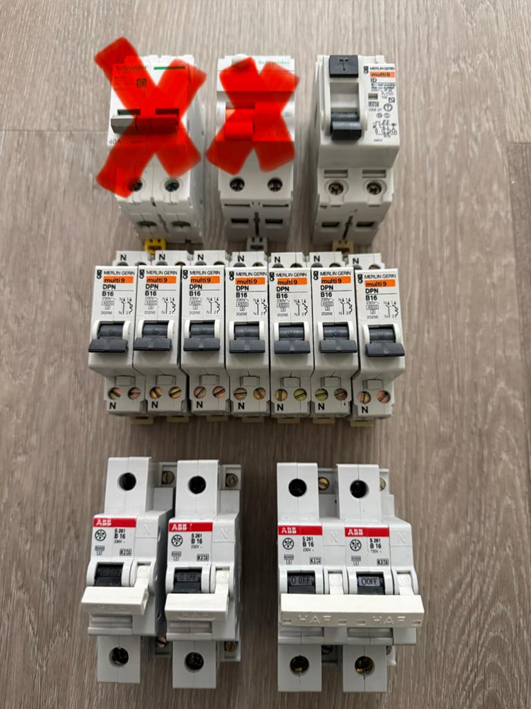 Merlin Gerin en ABB meterkast automaten, Ophalen of Verzenden, Gebruikt, Overige typen