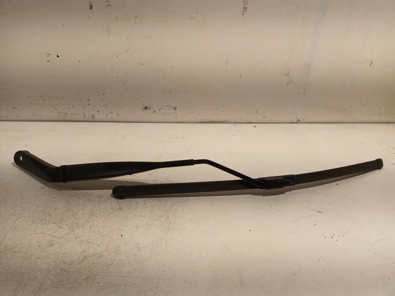 Ruitenwisserarm links voor Honda Civic, Onderdelen@venauto.nl, Gebruikt, Ettenseweg 76, 4706 PB Roosendaal, The Netherlands, Herkomst onderdeel bekend
