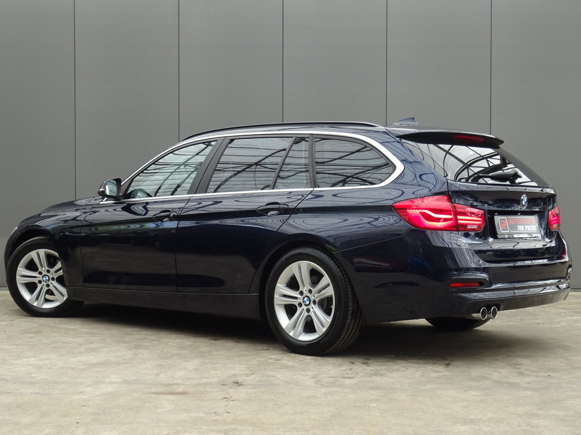 BMW 3 Serie Touring 320d EDE Corporate Lease Essential * LEE, Automaat, 745 kg, Achterwielaandrijving, Euro 6