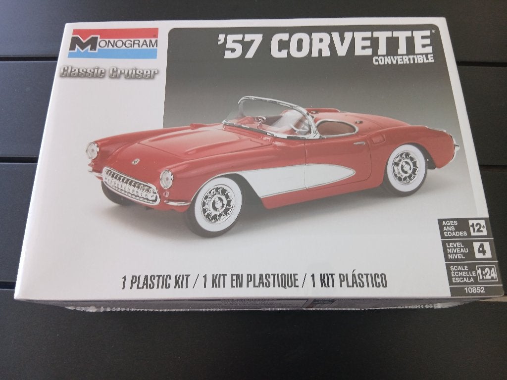 1957 Chevy Corvette , Monogram1/24, nieuw in doos in folie!, Hobby en Vrije tijd, Modelbouw | Auto's en Voertuigen, Auto, Groter dan 1:32
