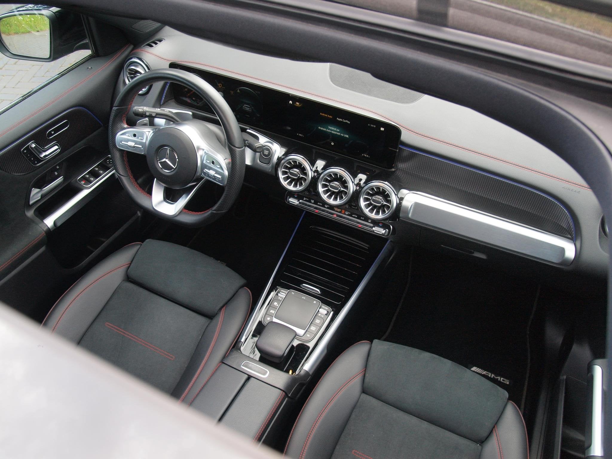 Mercedes-Benz EQB 250 AMG Line 7 Persoons 67 kWh | SOH 94% |, Dealer onderhouden, 190 pk, Zwart, SUV of Terreinwagen
