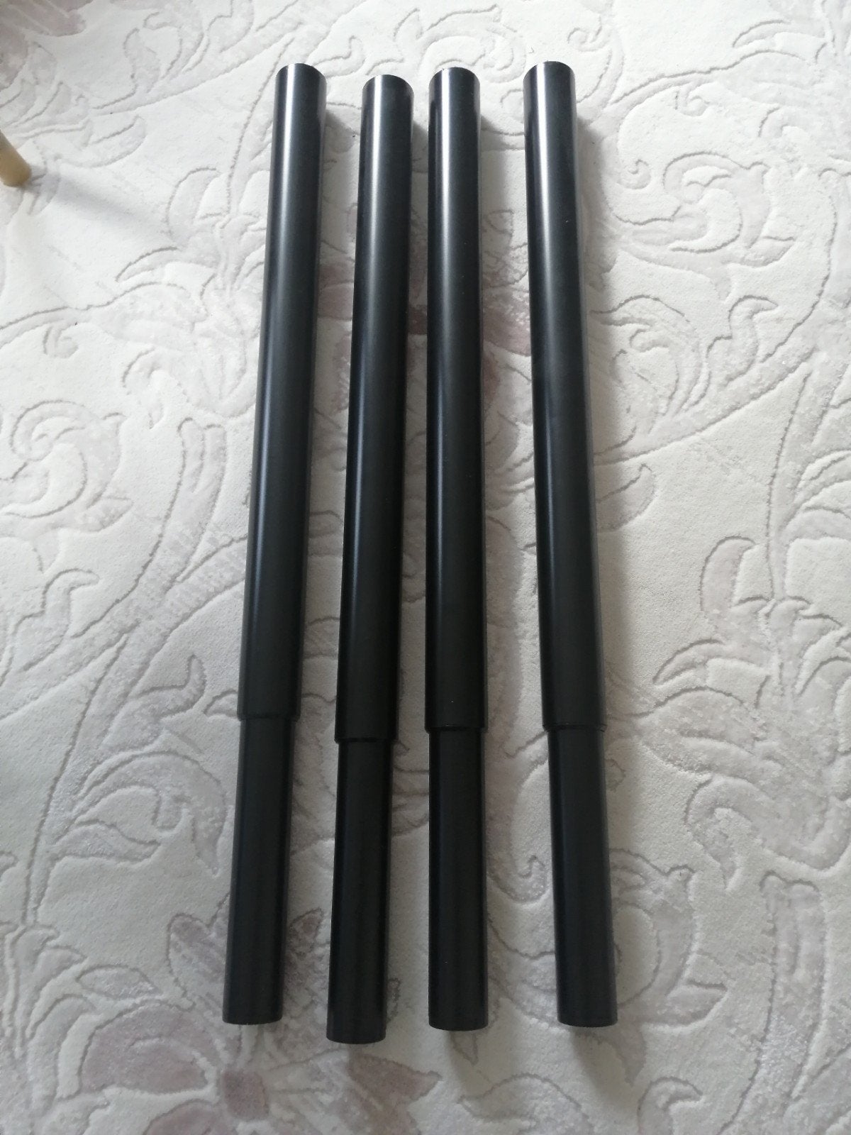 Set van 4 zwarte metalen tafelpootjes ikea olov, Ophalen, Tafelpoot, Minder dan 50 cm, 50 tot 100 cm