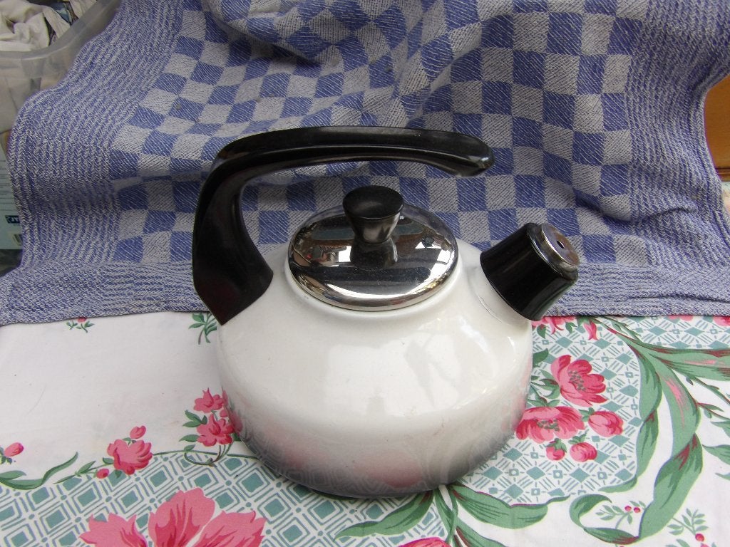 emaille fluitketel/ waterketel email/ 1,6 liter, Ophalen of Verzenden