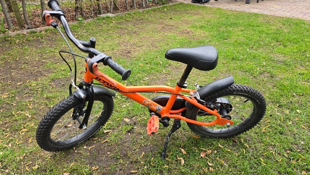 B'Twin Robot 500 16 inch kinderfiets, Fietsen en Brommers, Fietsen | Kinderfietsjes, Ophalen, Velgrem, B'Twin, 16 tot 20 inch