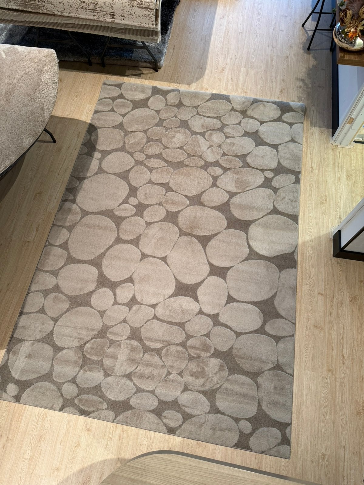 Rabbit fluffy stone taupe 200x300, Huis en Inrichting, Ophalen of Verzenden, Zo goed als nieuw, Rechthoekig, 200 cm of meer
