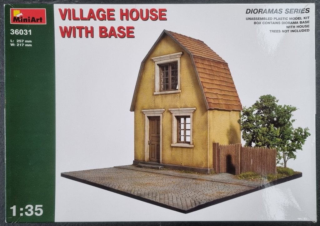 MiniArt Dioramas 1:35 #36031 WWII Village House with Base, Ophalen of Verzenden, Nieuw, 1:35 tot 1:50, Diorama