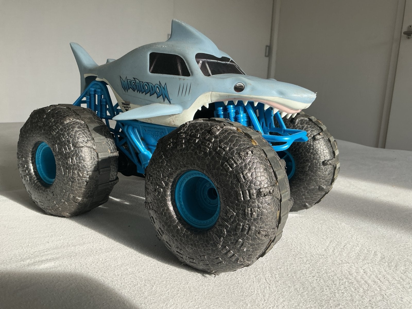 Monster Jam Megalodon RC Truck met Afstandsbediening, Ophalen of Verzenden, Gebruikt