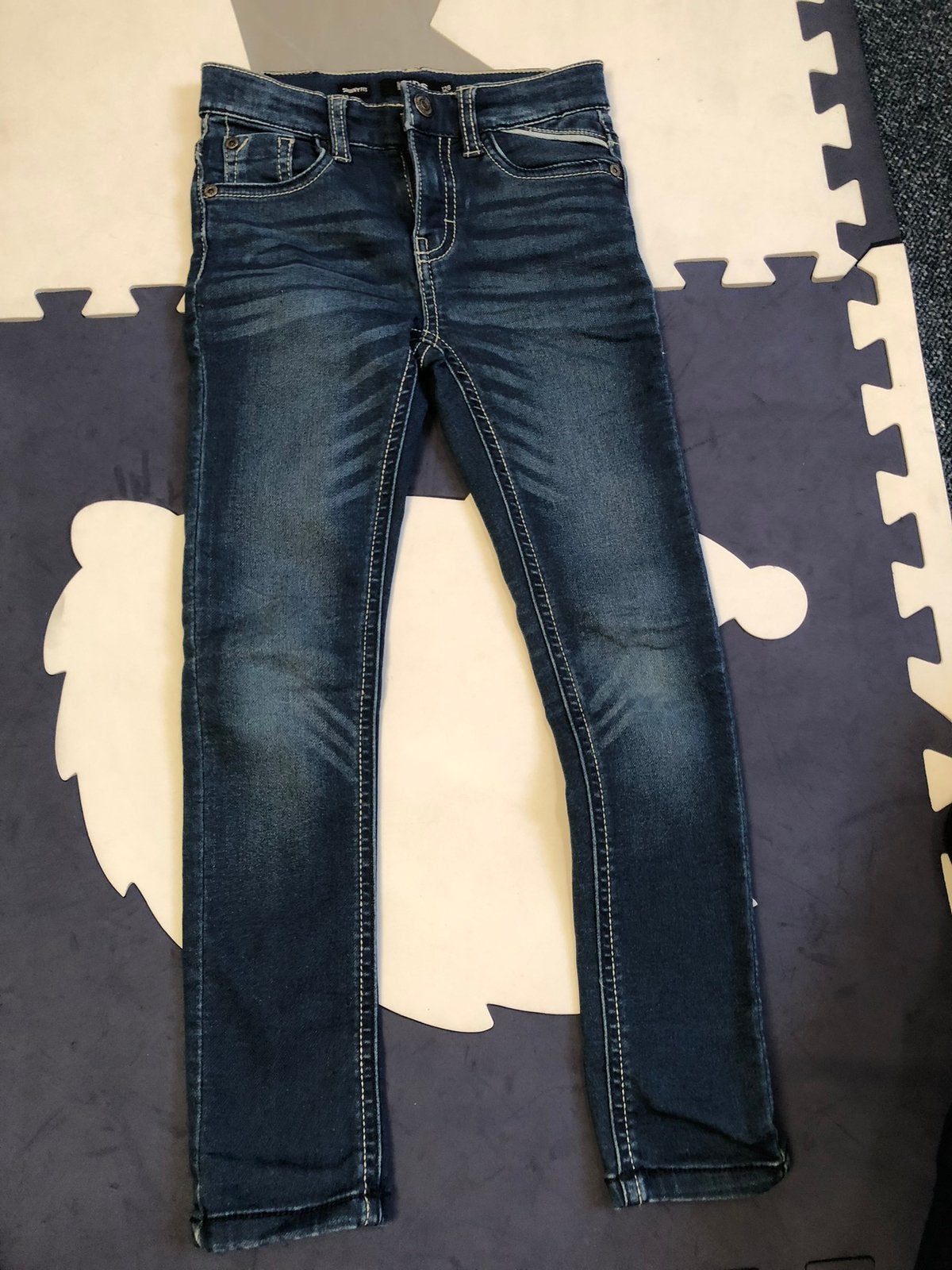 Skinny fit jeans europe kids maat 128, Ophalen of Verzenden, Zo goed als nieuw, Jongen, Broek