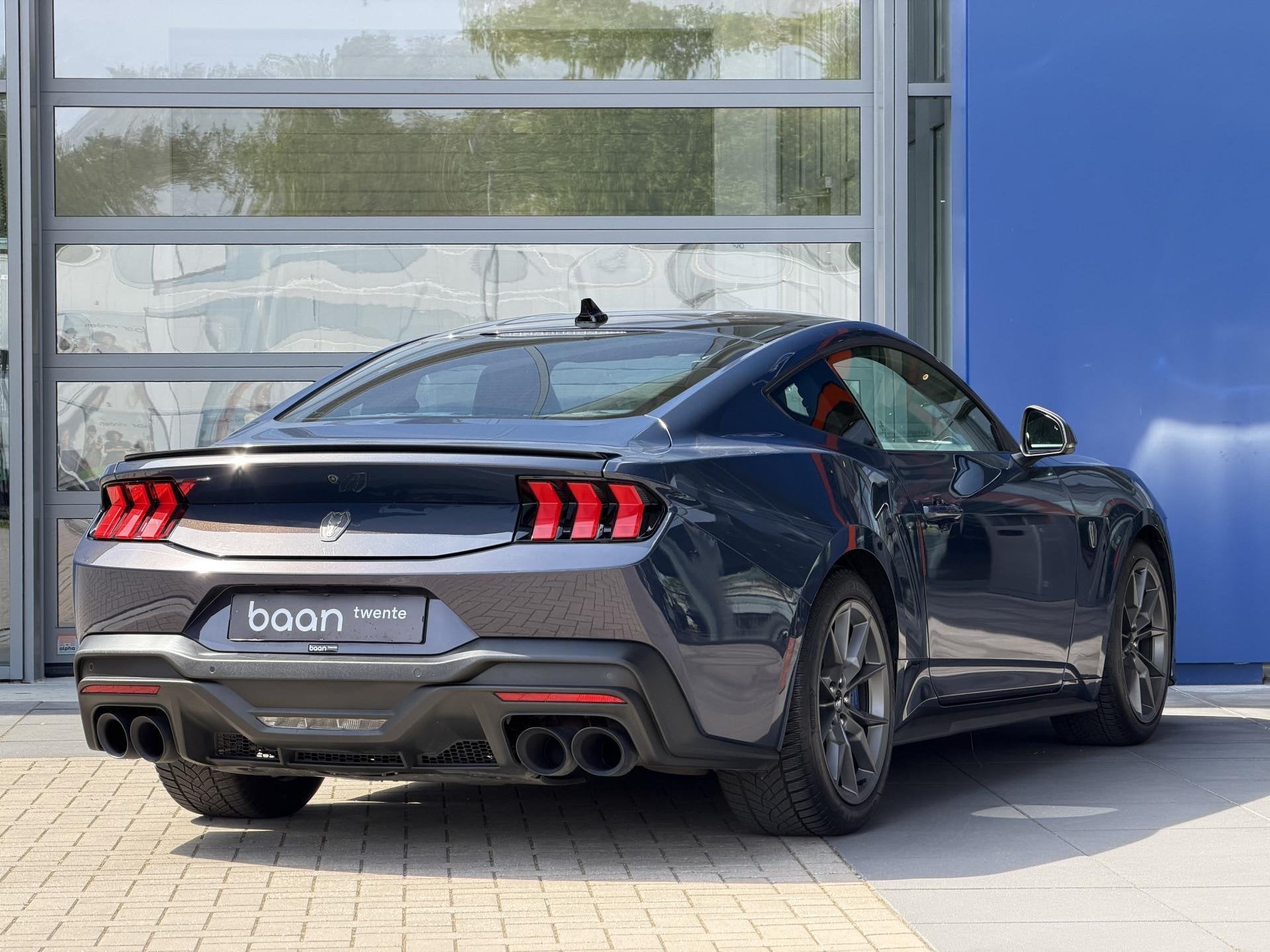 Ford Mustang Fastback 5.0 V8 Dark Horse 453 PK | Blue Ember, Auto's, Ford, 12 maanden, Gebruikt, Leder en Stof, Bedrijf