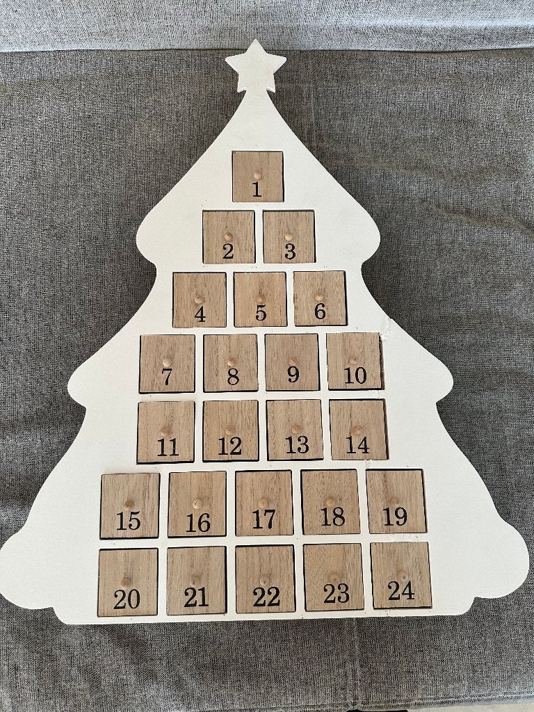 Houten advent kalender, Ophalen, Gebruikt