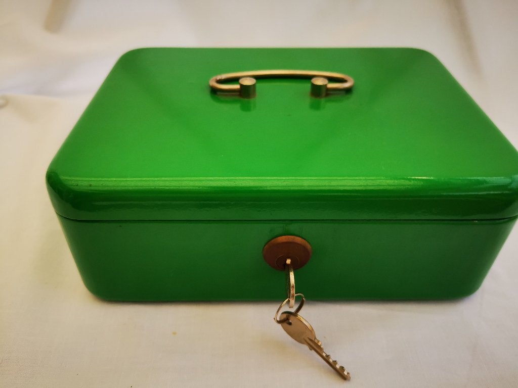 Vintage Metalen Geldkist Geld kluisje Brandkasten opbergkist, Ophalen of Verzenden, Gebruikt