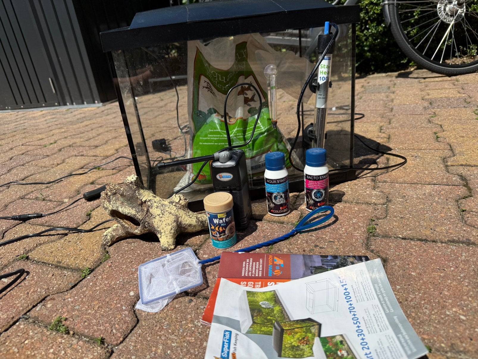Aquarium met alle toebehoren, Dieren en Toebehoren, Ophalen, Zo goed als nieuw, Leeg aquarium