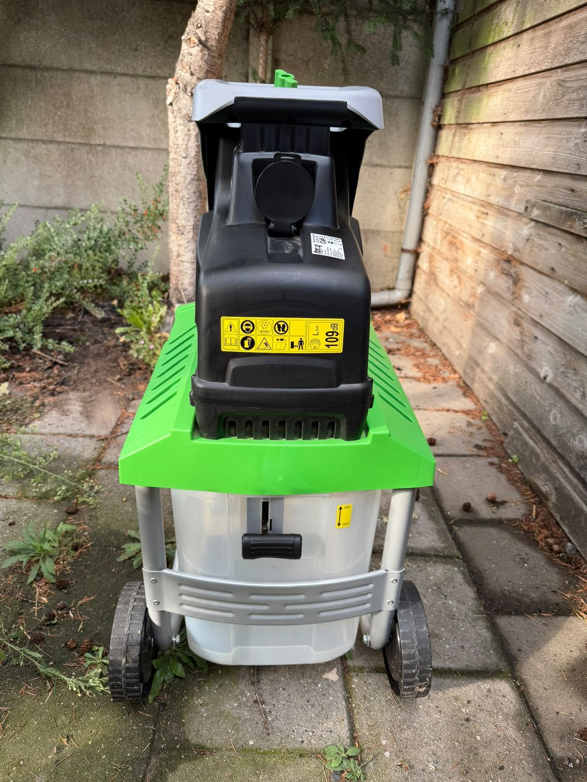 FOR_Q Electric Chipper FQ-ELH 2500, Ophalen, Zo goed als nieuw, Met opvangbak