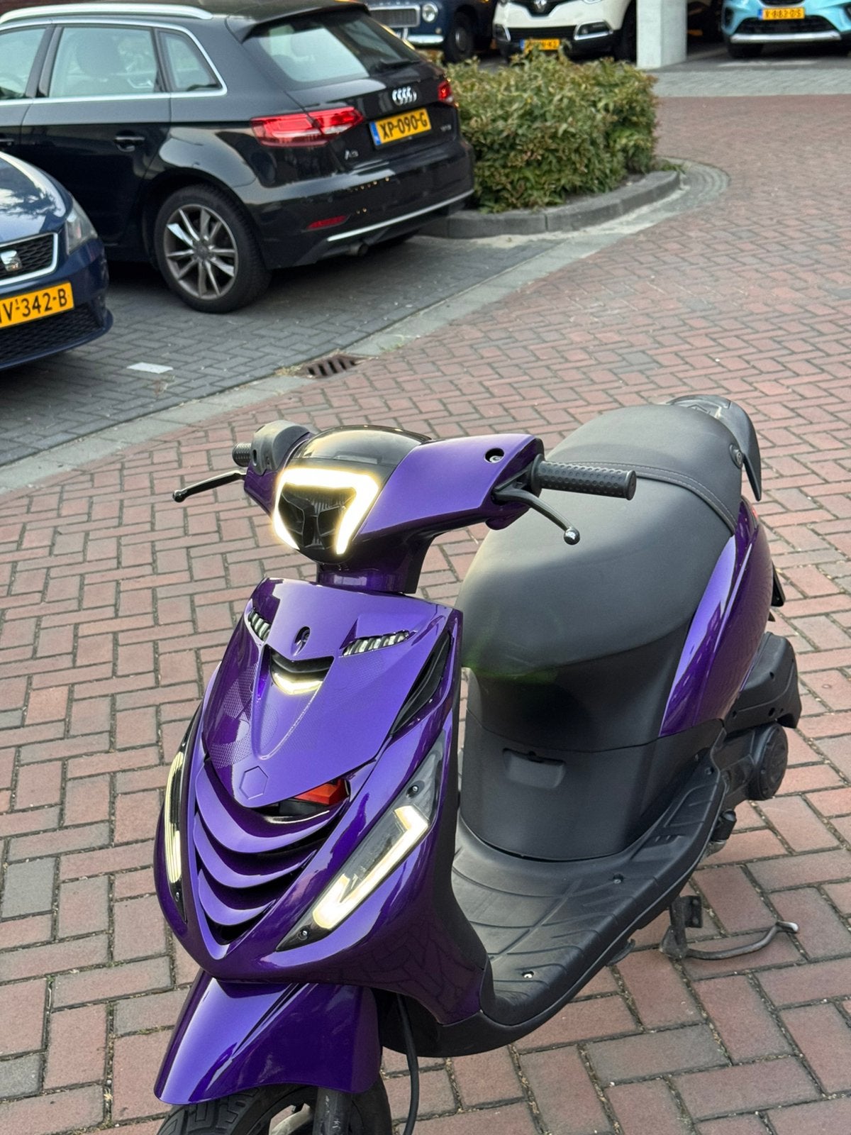 Piaggio zip iget, Ophalen, Zo goed als nieuw, Benzine, Zip