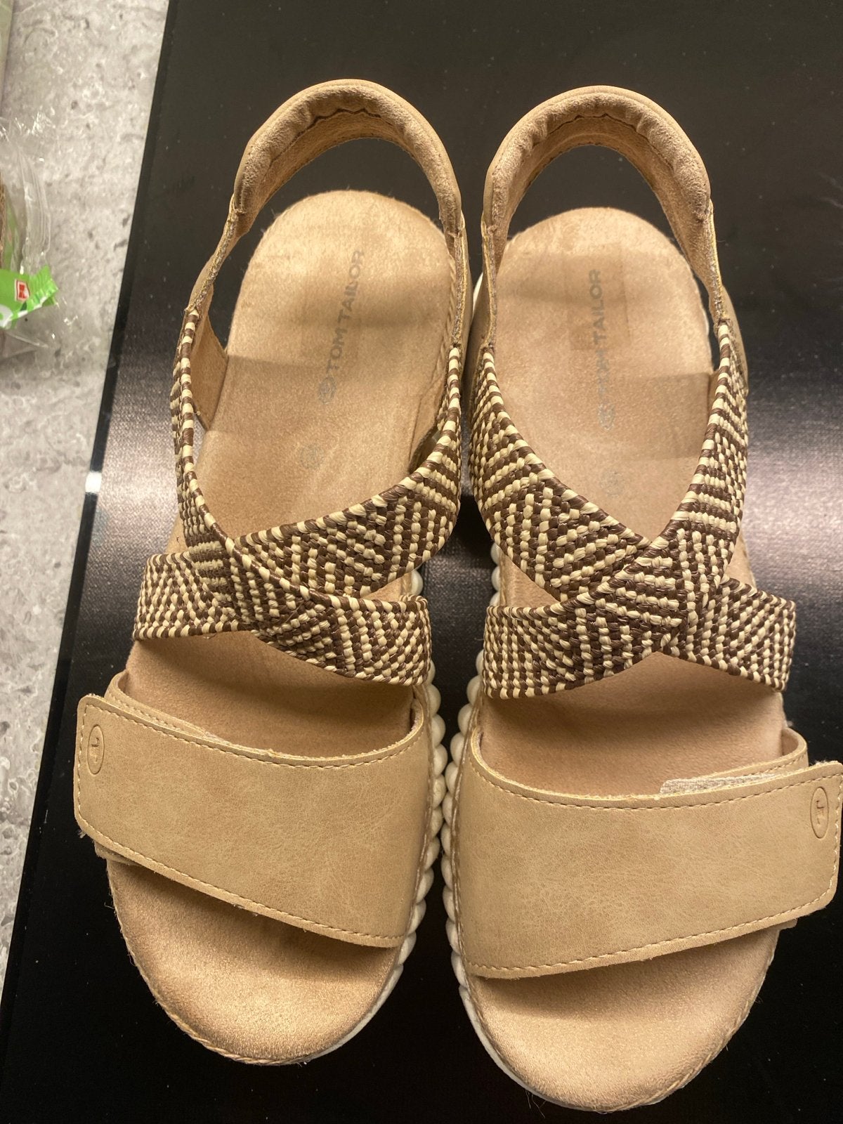 Tom Tailor sandalen - Beige met gevlochten bandjes maat 38, Beige, Nieuw, Sandalen of Muiltjes, Ophalen of Verzenden