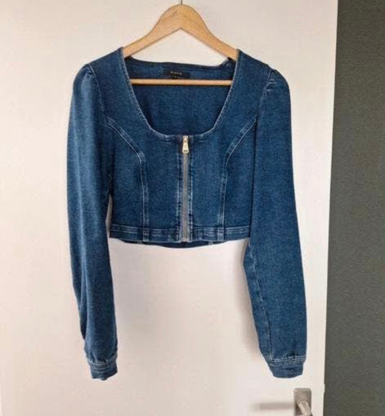 Nikkie spijker setje - spijkerjasje en spijkerbroek, Ophalen of Verzenden, Zo goed als nieuw, Blauw, W30 - W32 (confectie 38/40)