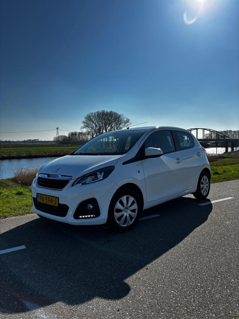 Peugeot 108  2017 Wit, Auto's, Voorwielaandrijving, Stof, 4 stoelen, Wit