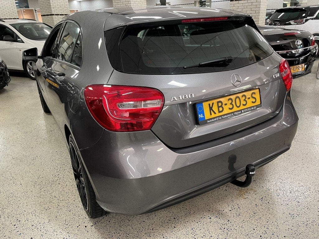 Mercedes-benz A-KLASSE 180 CDI CAMERA / AIRCO / CRUISE / NAV, Auto's, Euro 5, Gebruikt, 4 cilinders, 1796 cc