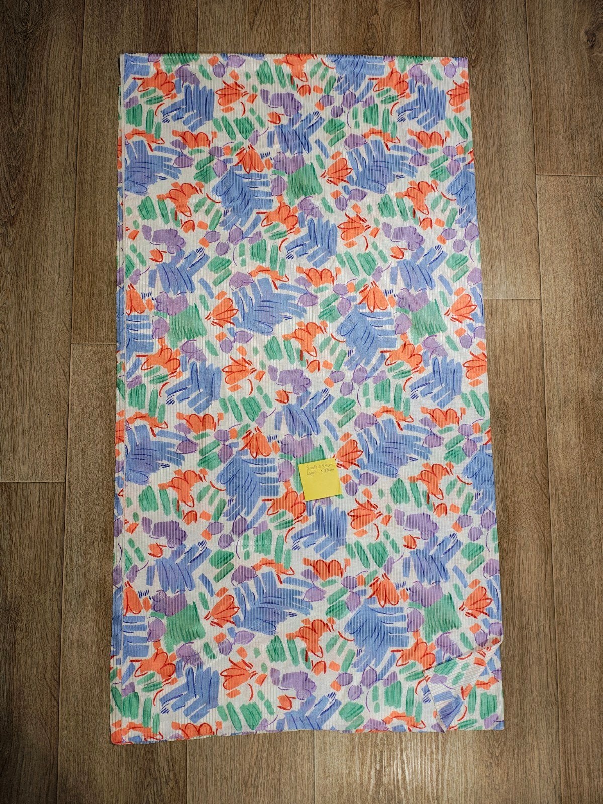 Diverse stoffen en voeringstoffen voor een kleermaker, Hobby en Vrije tijd, Overige materialen, Gebruikt, Meerkleurig, 120 cm of meer
